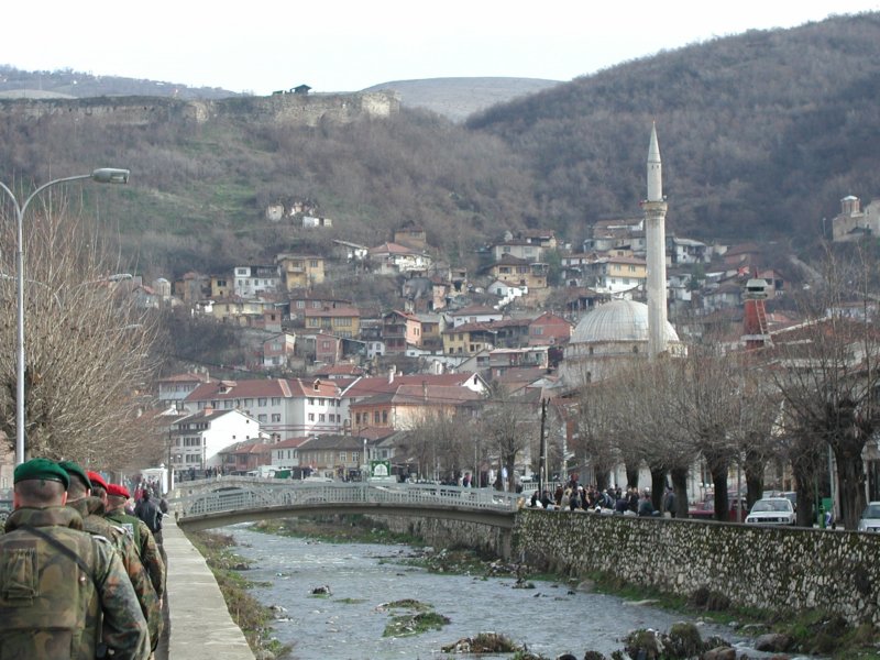 kosovo2_06.jpg